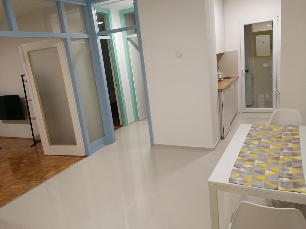 Apartment Center Banjaluka Banja Luka Esterno foto
